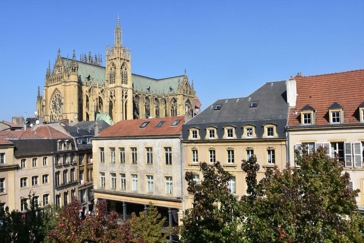 Grand Appartement Vue Cathedrale Metz Exterior foto
